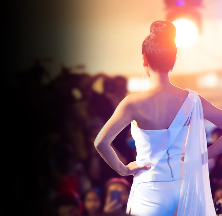 Fashion event transportation with a professional chauffeur